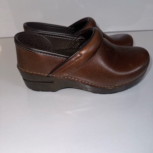 Dansko Shoes - Picture 2 of 11